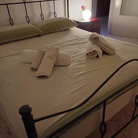 Alma Villa *