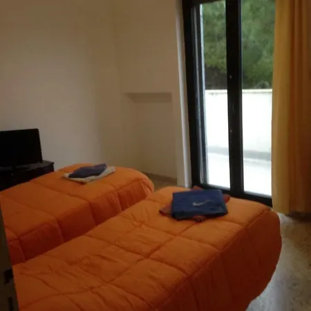 Alma Villa *